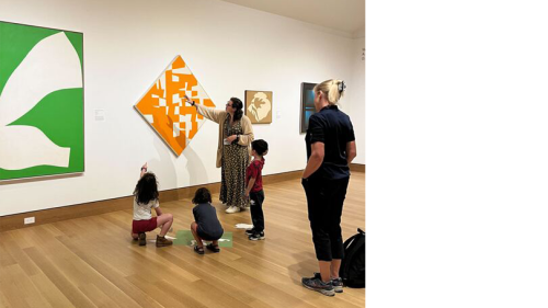 Children from the Child Care Center exploring the exhibition The Painter's Hand