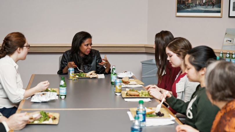 Pamela Joyner at lunch with Dartmouth students in the Hood’s conference room. Photo by Robert Gill.